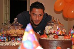 trazim zensku osobu - Kontakti - Crna Gora